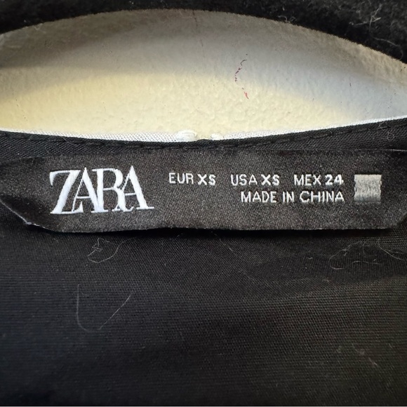 Zara women’s black button front long sleeve Peter Pan collar white lace blouse - Picture 5 of 5